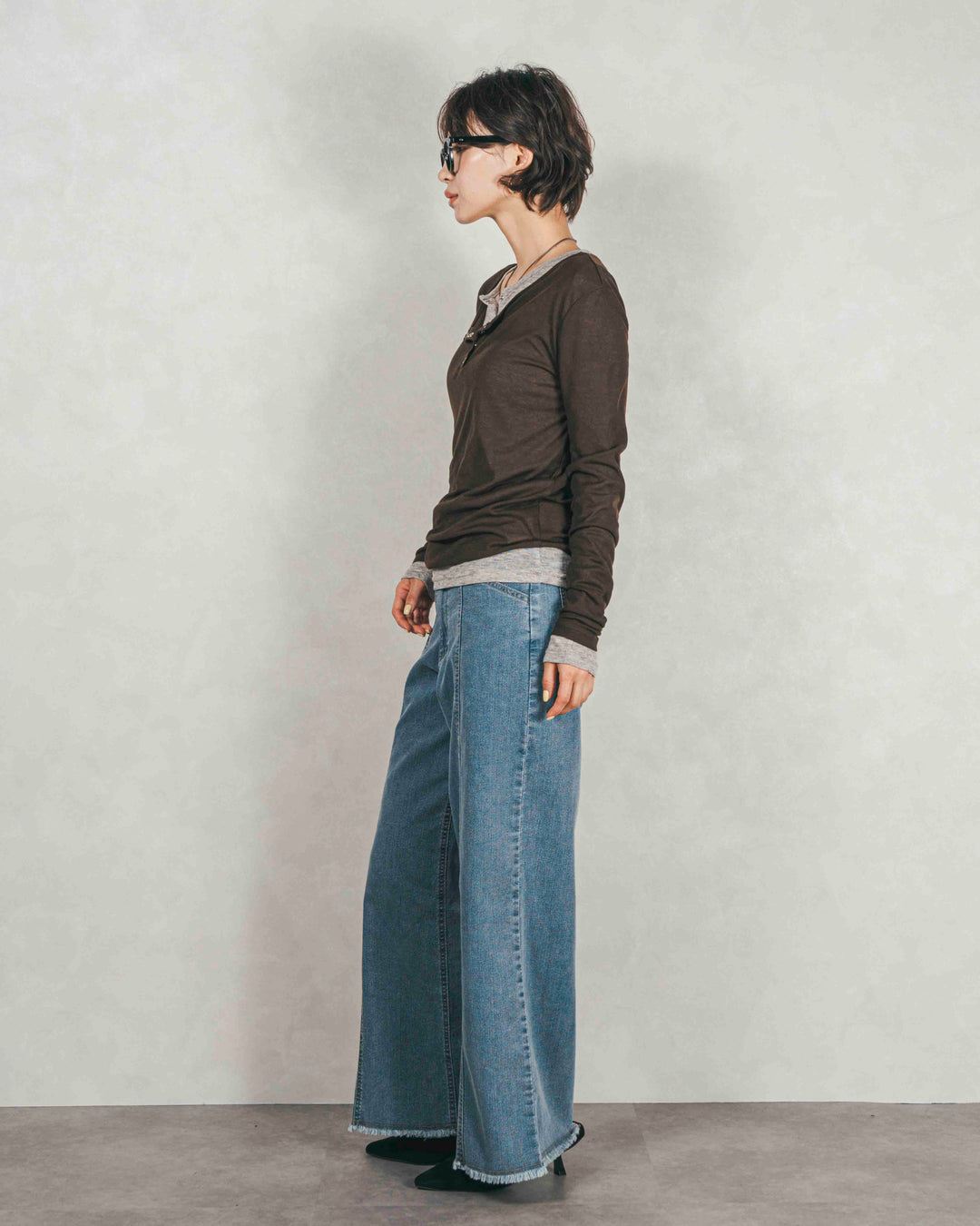 Sheerリブヘンリーネックトップス (BROWN)