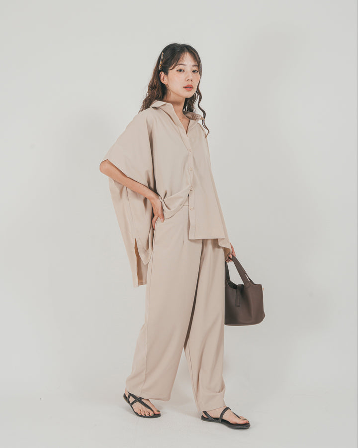 ［SET］とろみドルマンスリーブブラウス + とろみバレルパンツ（2SET）