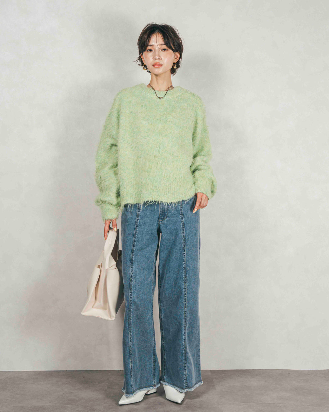 センターシーム リラックスカラーデニム (BLEACH)