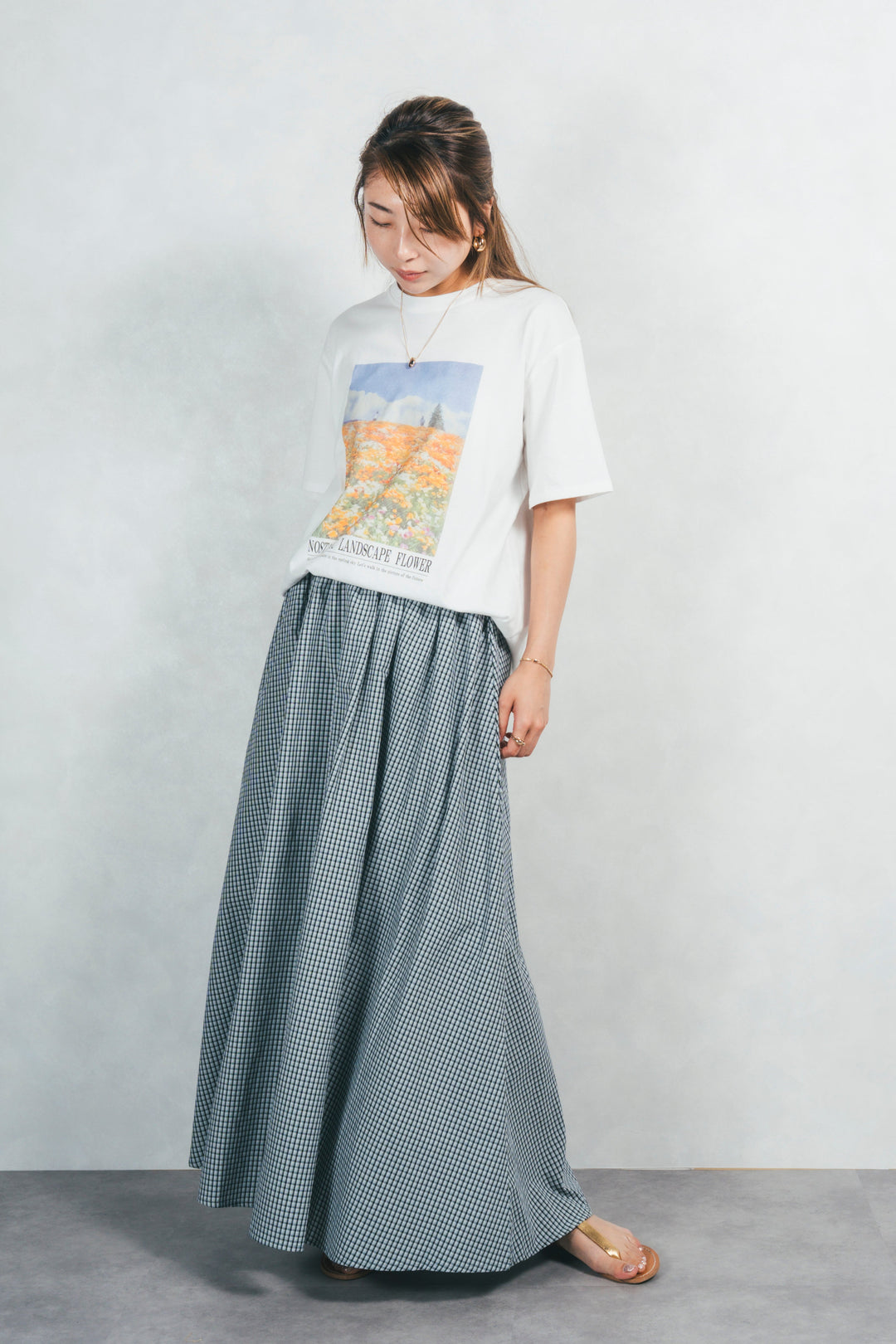 ［SET］グラフィックT+リネンタッチギャザーベアトップス+チェックギャザーマキシスカート（3SET）