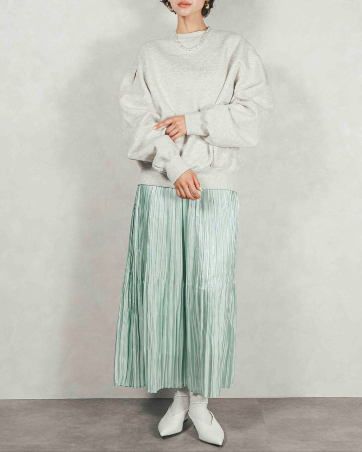 ［SET］裏起毛フロッキーLogoスウェット+シャイニーサテンプリーツスカート（2SET）