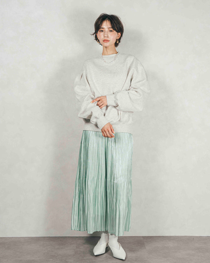 ［SET］裏起毛フロッキーLogoスウェット+シャイニーサテンプリーツスカート（2SET）