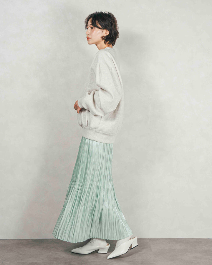 ［SET］裏起毛フロッキーLogoスウェット+シャイニーサテンプリーツスカート（2SET）