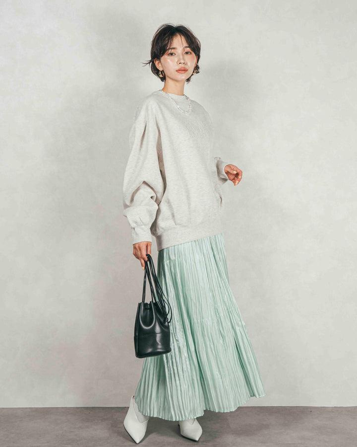 ［SET］裏起毛フロッキーLogoスウェット+シャイニーサテンプリーツスカート（2SET）