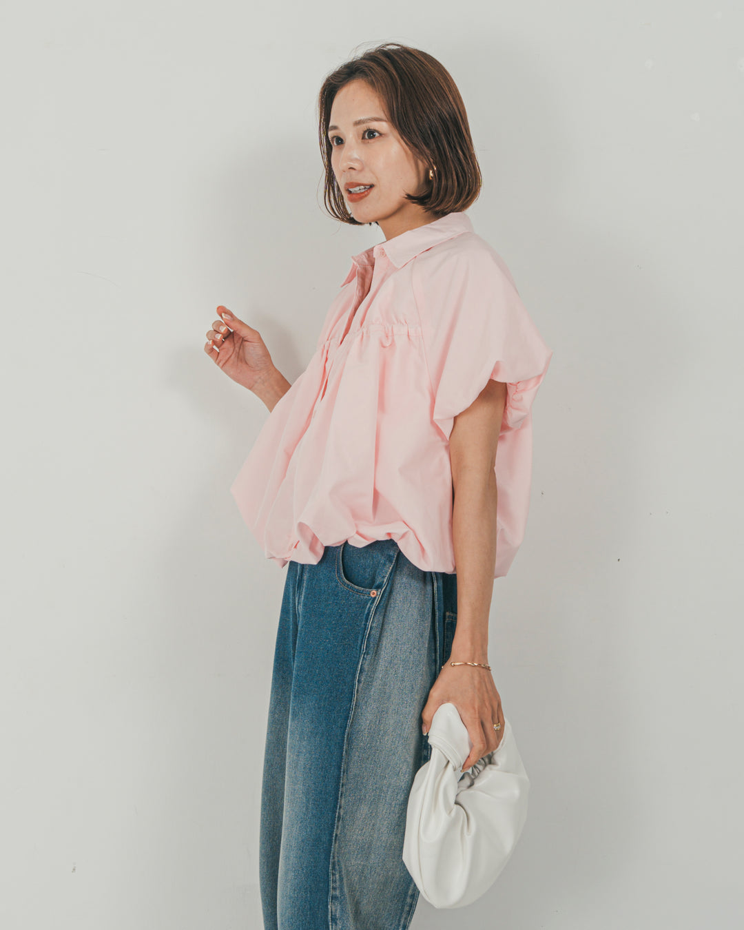 ［SET］バルーンShirringハーフスリーブシャツ + 10oz サイドタック リラックスデニムパンツ（2SET）