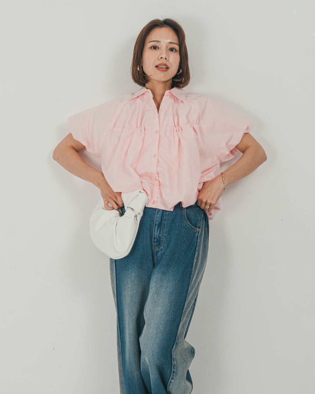 ［SET］バルーンShirringハーフスリーブシャツ + 10oz サイドタック リラックスデニムパンツ（2SET）