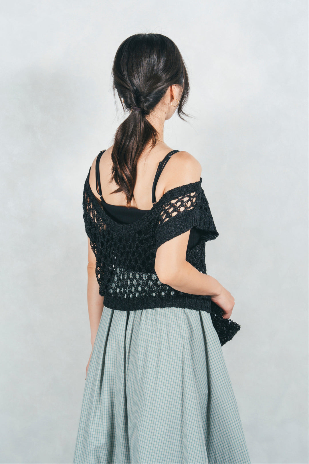 2-Way Uネックメッシュニットベスト (BLACK)