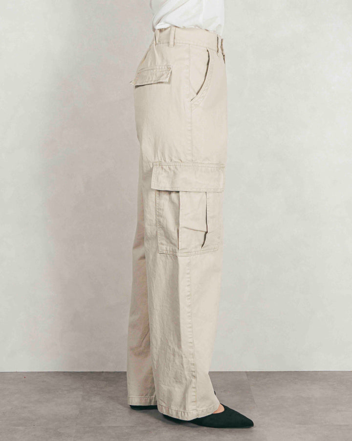 ［SET］ボリュームチャンキースラブ クロップドニット+ピグメントツイルカーゴパンツ（2SET）