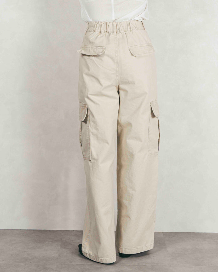 ［SET］ボリュームチャンキースラブ クロップドニット+ピグメントツイルカーゴパンツ（2SET）