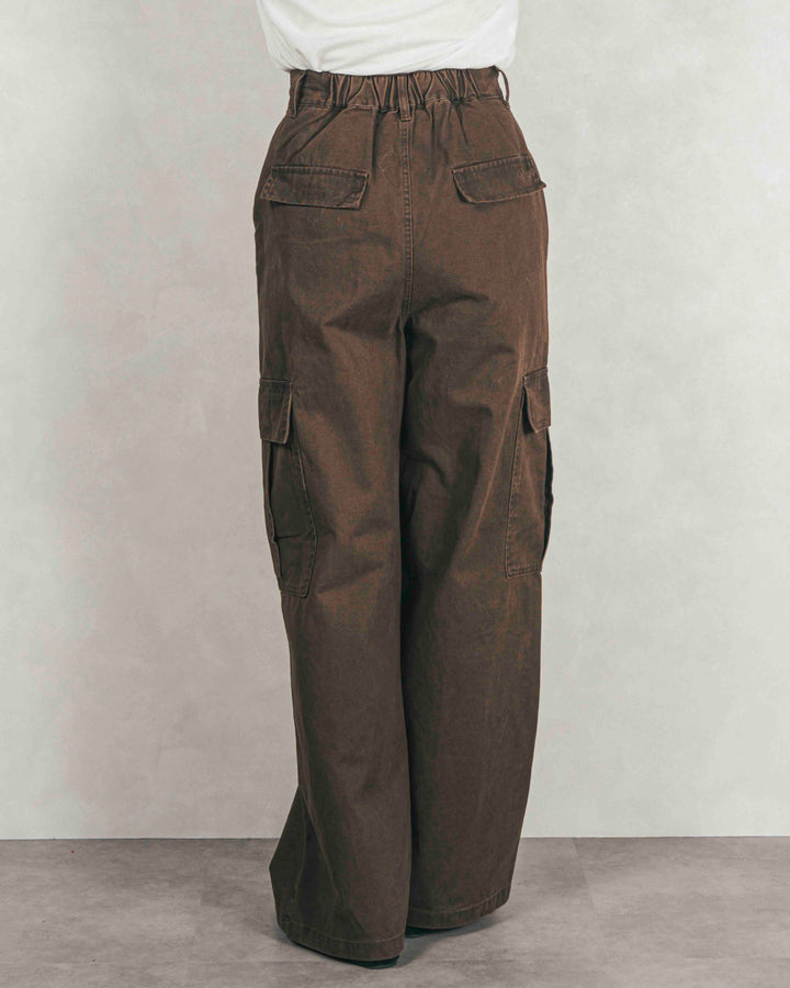 ［SET］ボリュームチャンキースラブ クロップドニット+ピグメントツイルカーゴパンツ（2SET）