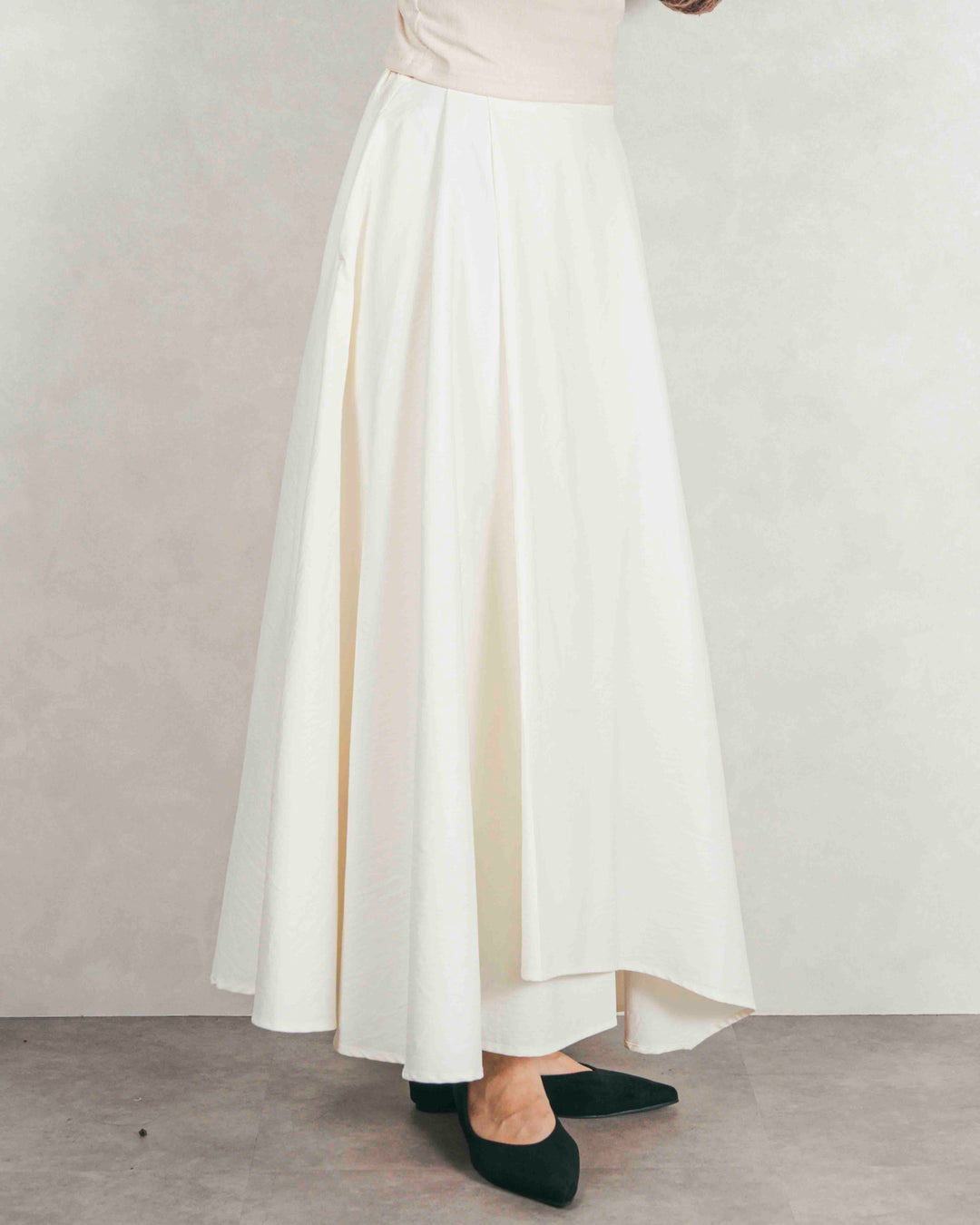 ［SET］裏起毛フロッキーLogoスウェット+アシメFlareタックスカート（2SET）