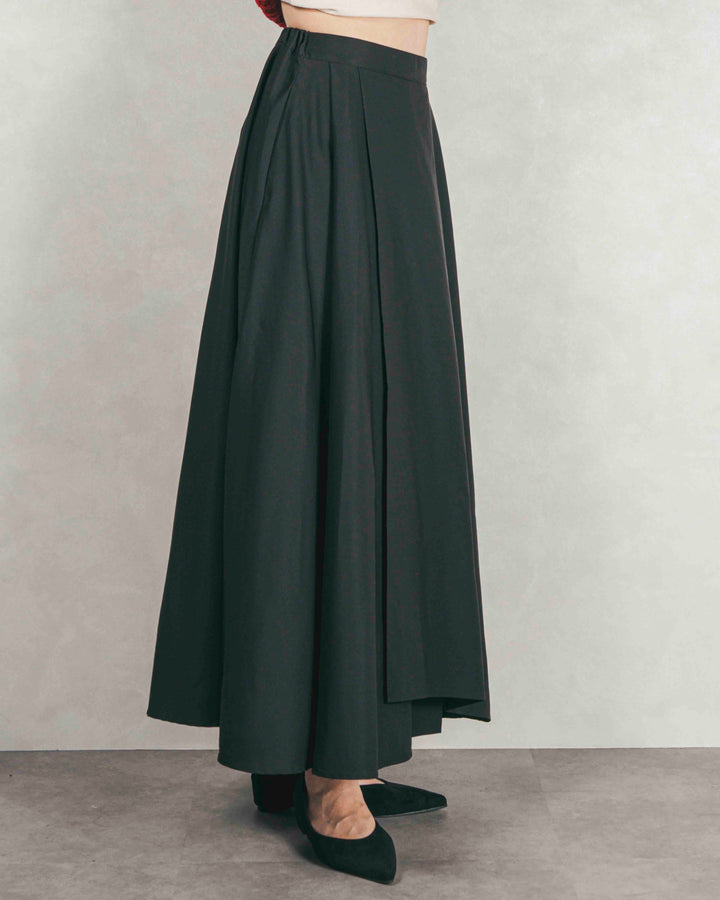 ［SET］裏起毛フロッキーLogoスウェット+アシメFlareタックスカート（2SET）