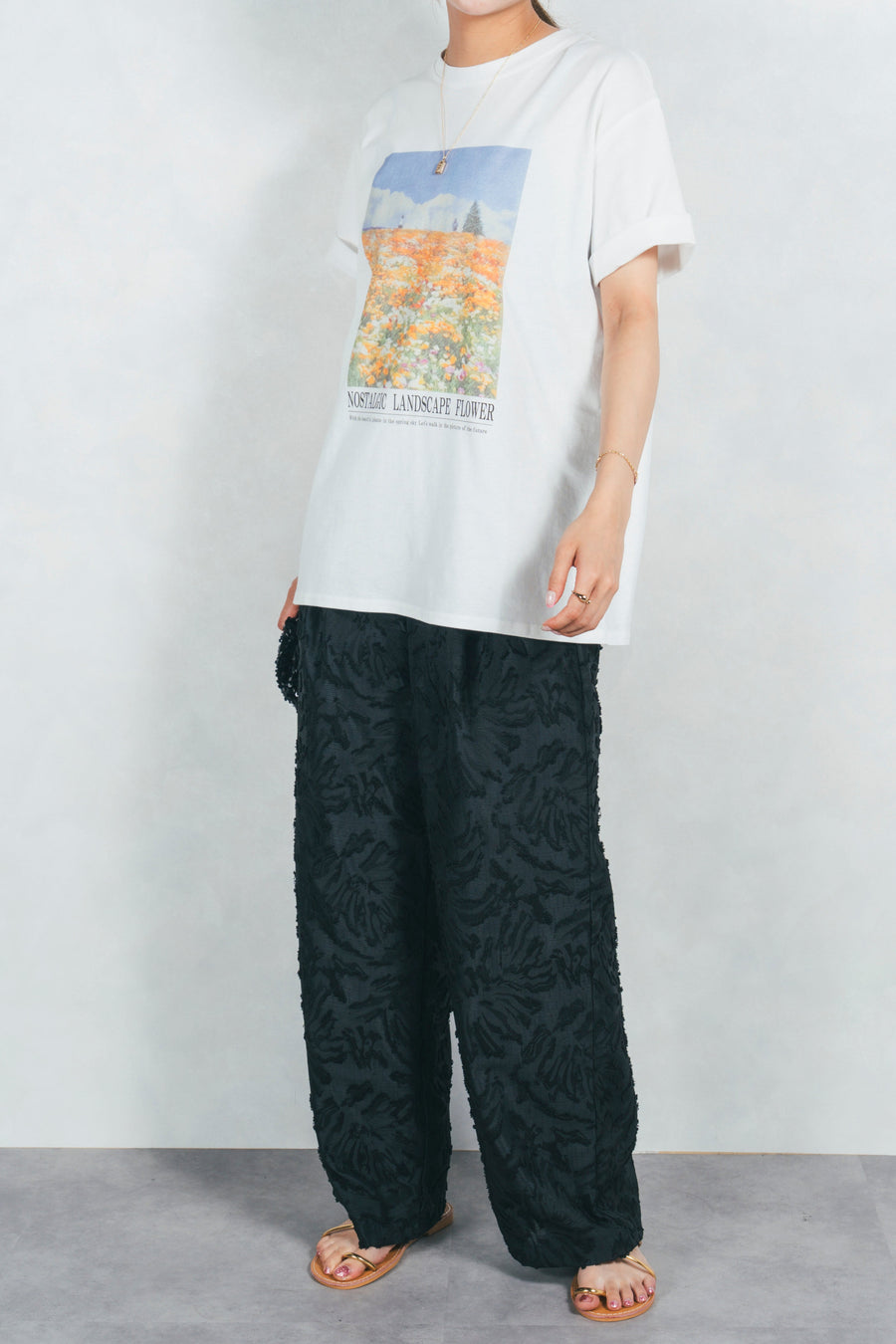 ［SET］フラワーグラフィックT+フリンジジャガードリラックスパンツ（2SET）