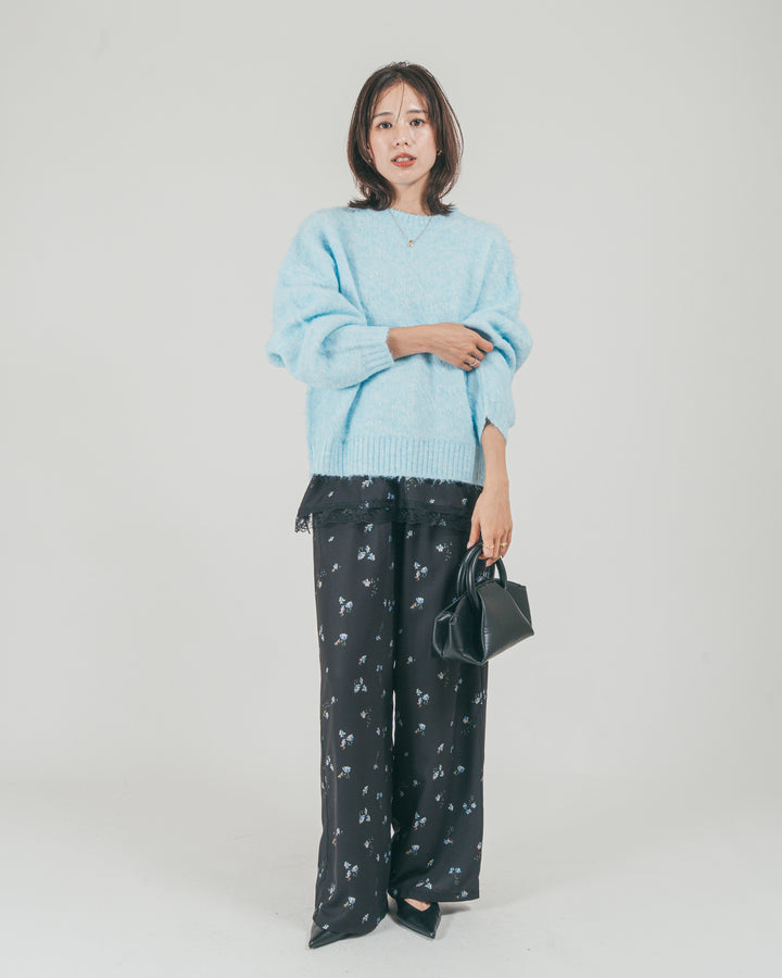 ［SET］Fluffy リラックスカラーニット + Flowerプリントレースキャミ + Flowerプリントイージーパンツ（3SET）