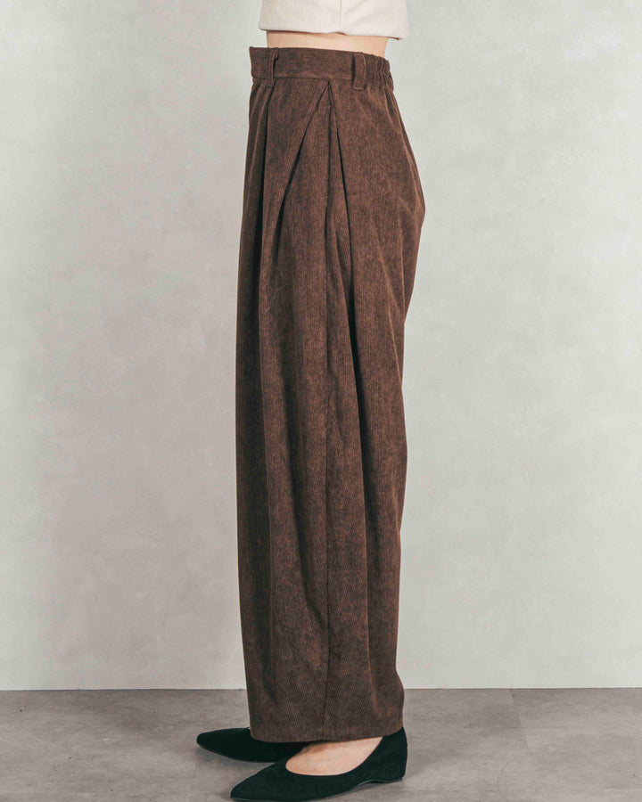 ［SET］Sheerリブヘンリーネックトップス+サイドタックコクーンコーデュロイパンツ（2SET）