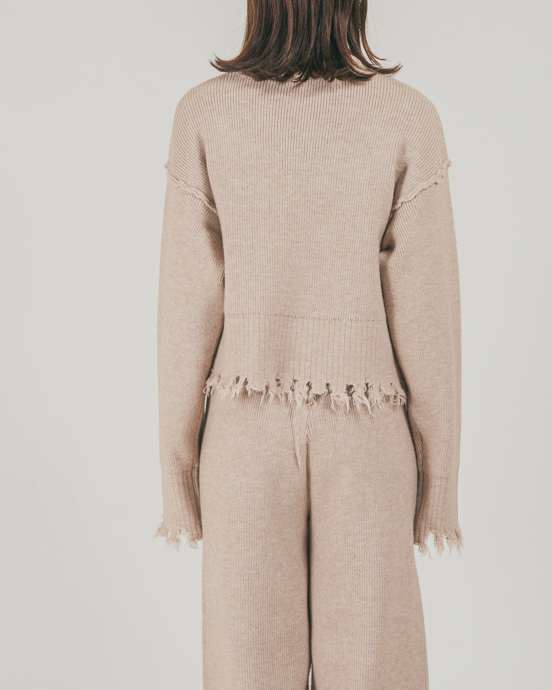 ［SET］Nuance Hem ハイネックニット + Nuance Hem ルーズニットパンツ + ストレッチレースシアートップス（3SET）