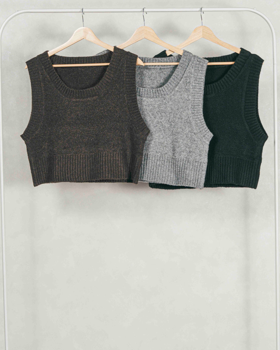 Cloudyメランジクロップドベスト (BROWN)