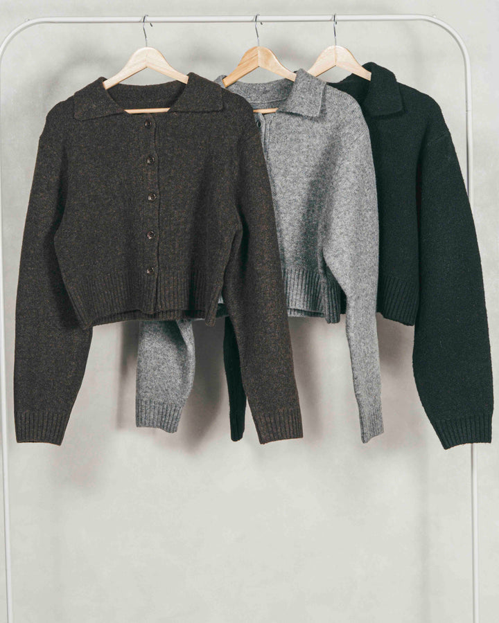 ［SET］Cloudyメランジ襟付きカーディガン+Cloudyメランジクロップドベスト+Cloudyメランジハーフパンツ（3SET）