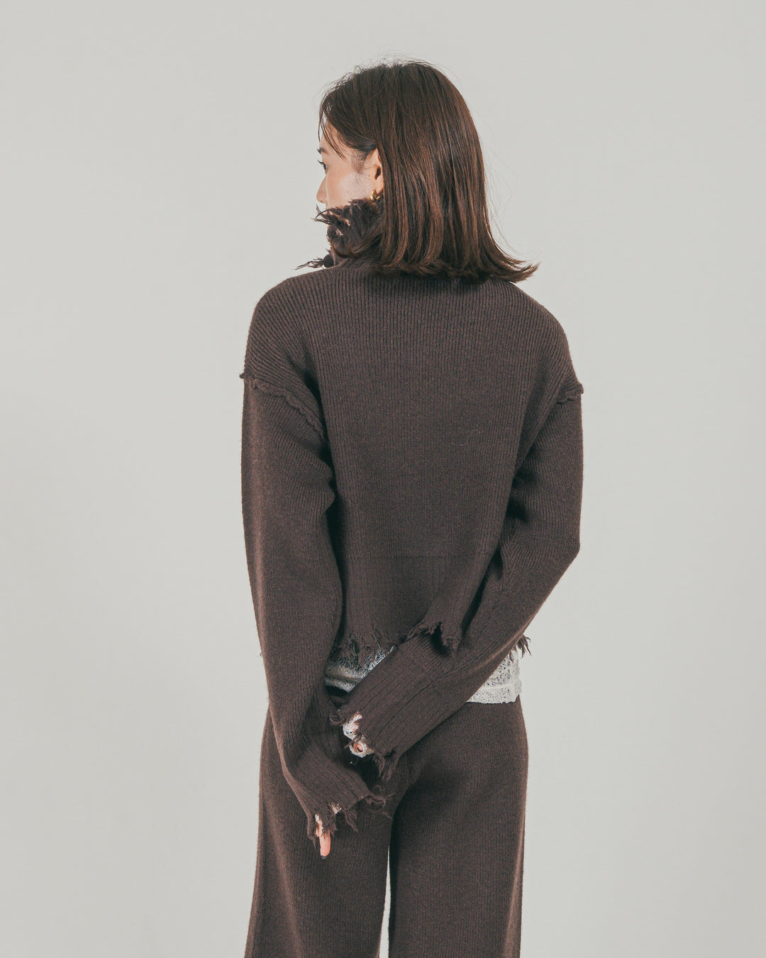 ［SET］Nuance Hem ハイネックニット + Nuance Hem ルーズニットパンツ + ストレッチレースシアートップス（3SET）