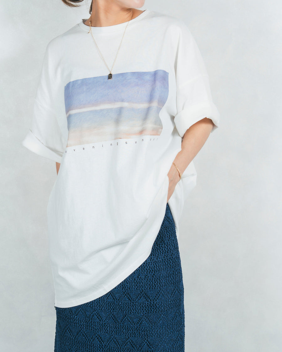 ［SET］サンセットグラフィックT+バックスリットレースニットスカート（2SET）