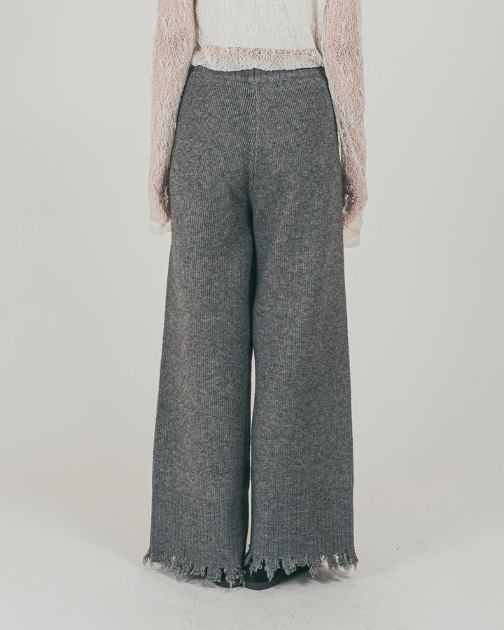 ［SET］Nuance Hem ハイネックニット + Nuance Hem ルーズニットパンツ + ストレッチレースシアートップス（3SET）