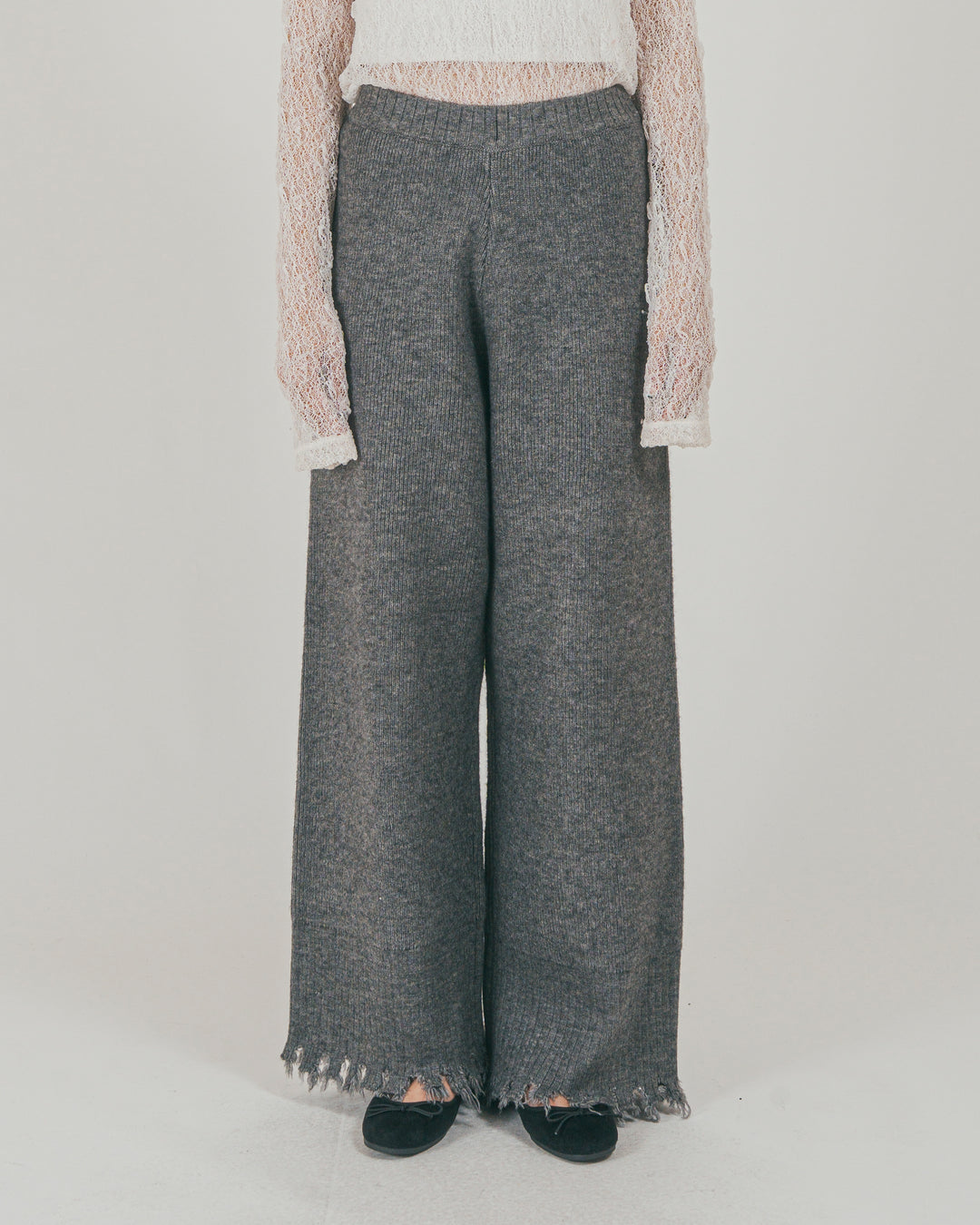 ［SET］Nuance Hem ハイネックニット + Nuance Hem ルーズニットパンツ + ストレッチレースシアートップス（3SET）
