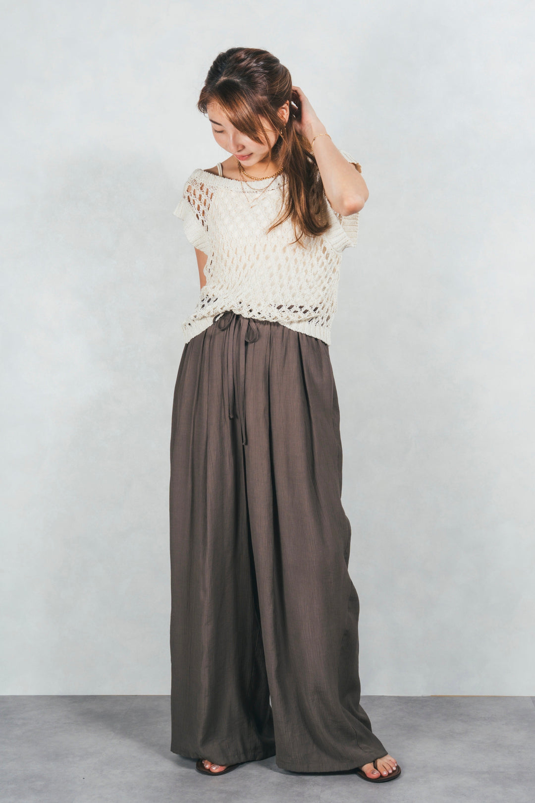 ［SET］2-Way Uネックメッシュニットベスト+［カップ付き］ヘルシーフィットリブキャミ（2SET）
