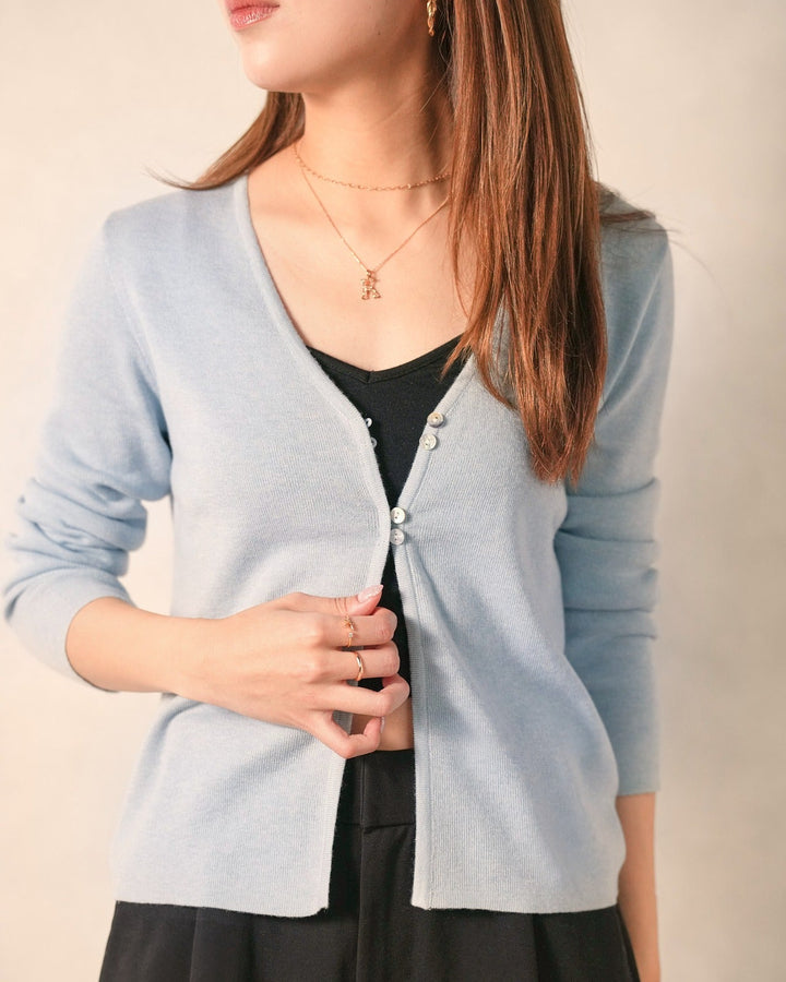 【新品 / キャリー品】ソフトVネックニットカーディガン