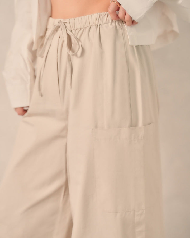 【新品 / キャリー品】2-Way ドロストカーゴパンツ（IVORY）