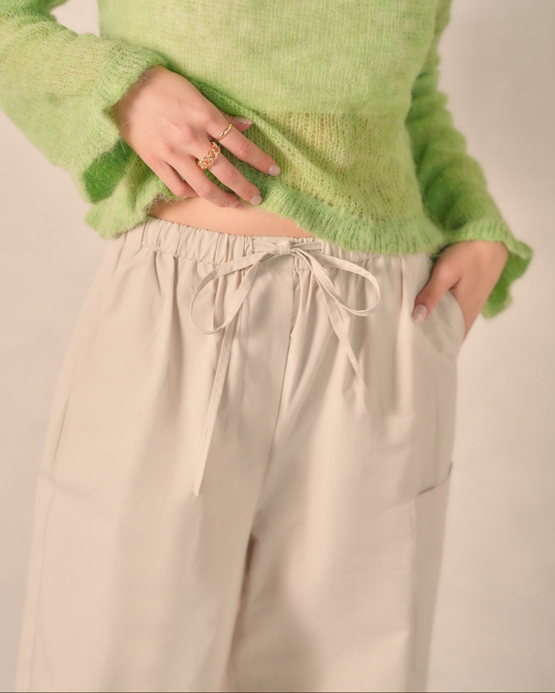 【新品 / キャリー品】2-Way ドロストカーゴパンツ（IVORY）